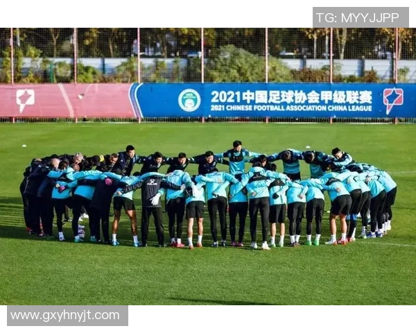 重庆乒乓球队在选拔赛中以63分稳居积分榜首位展现强劲实力